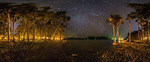 Laguna de Canaima by Night